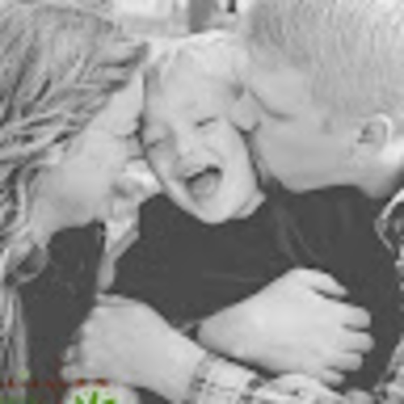 Meet your Posher, Kim - Picture 1 of 1